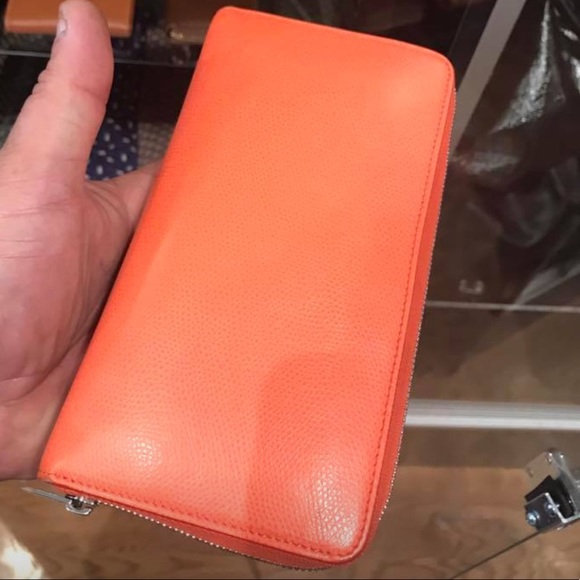 Celine Large Zipped Wallet - Picture 3 of 11